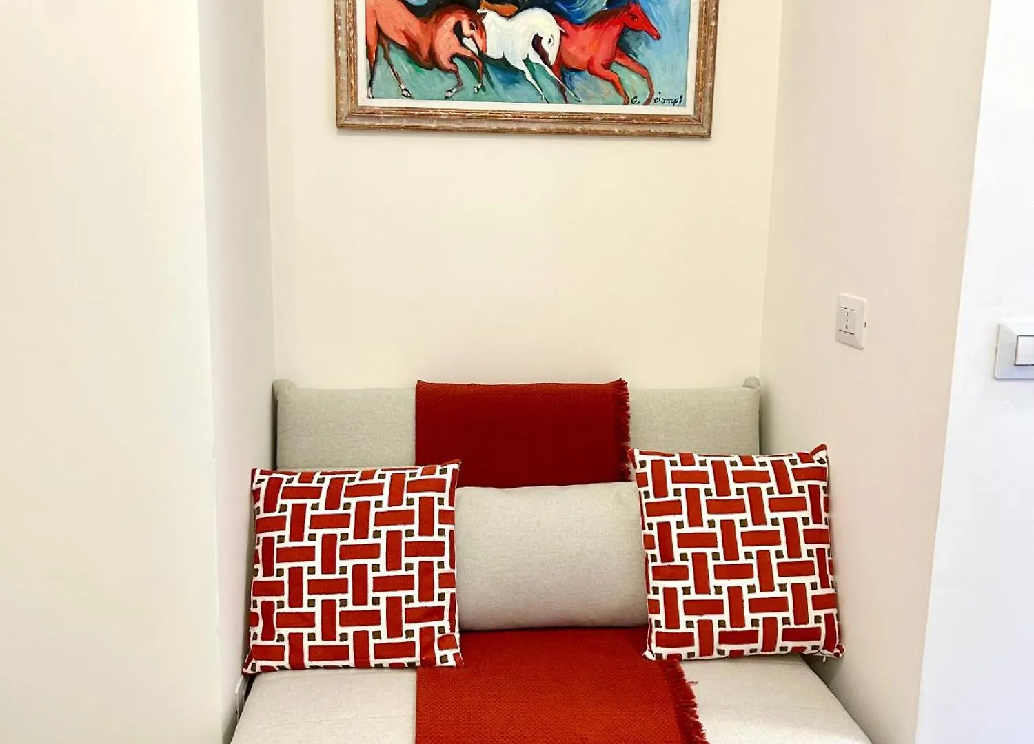 Apartment Vacanze Romane At Furio Camillo