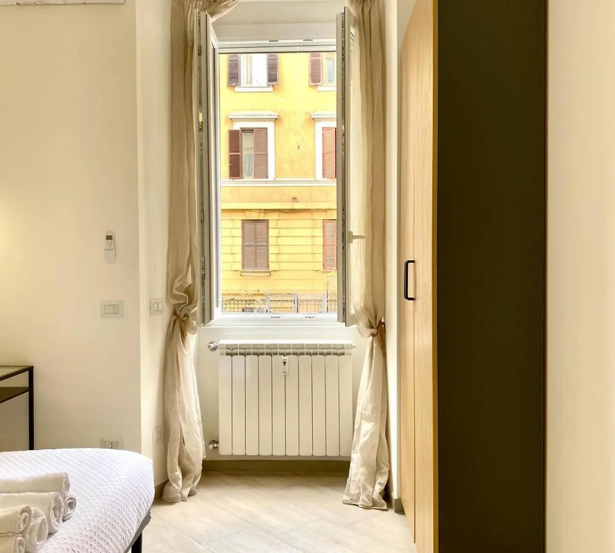 Vacanze Romane At Furio Camillo 0*, Roma